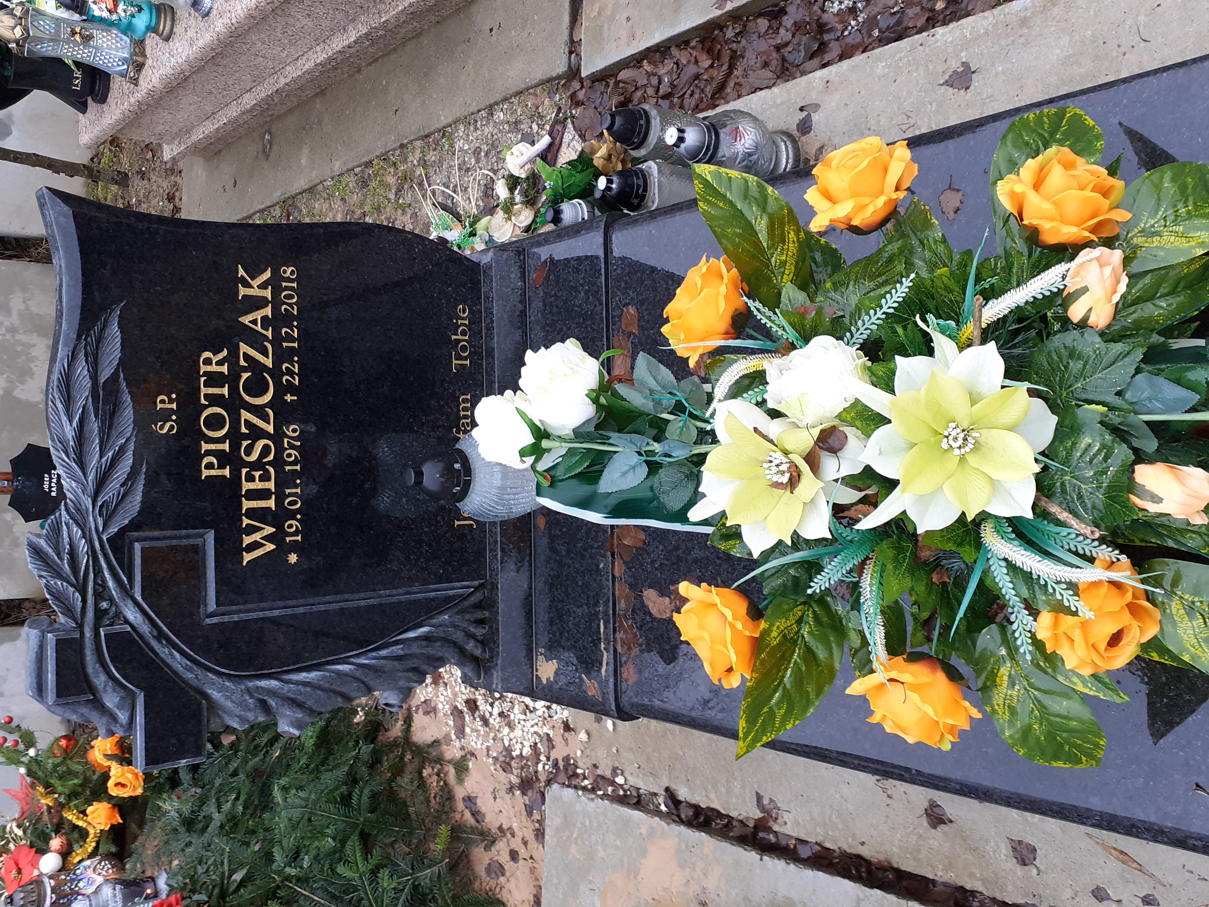 Piotr Wieszczak 1976 Krzeszowice - Grobonet - Wyszukiwarka osób pochowanych